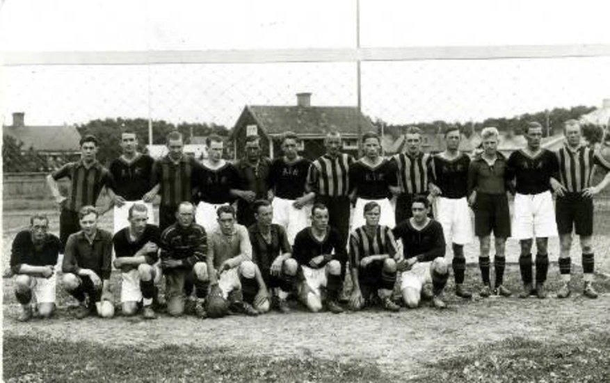 1923-09-00   Västerviks AIS - AIK - ()  Okänd arena,  