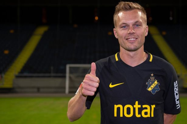 Sebastian Larsson