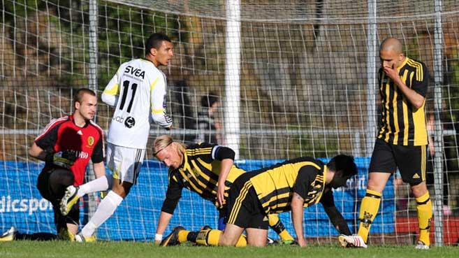 Sunday 16 June 2013, kl 19:00  Huddinge IF - AIK 0-4 (0-2)  Källbrinks IP, Huddinge