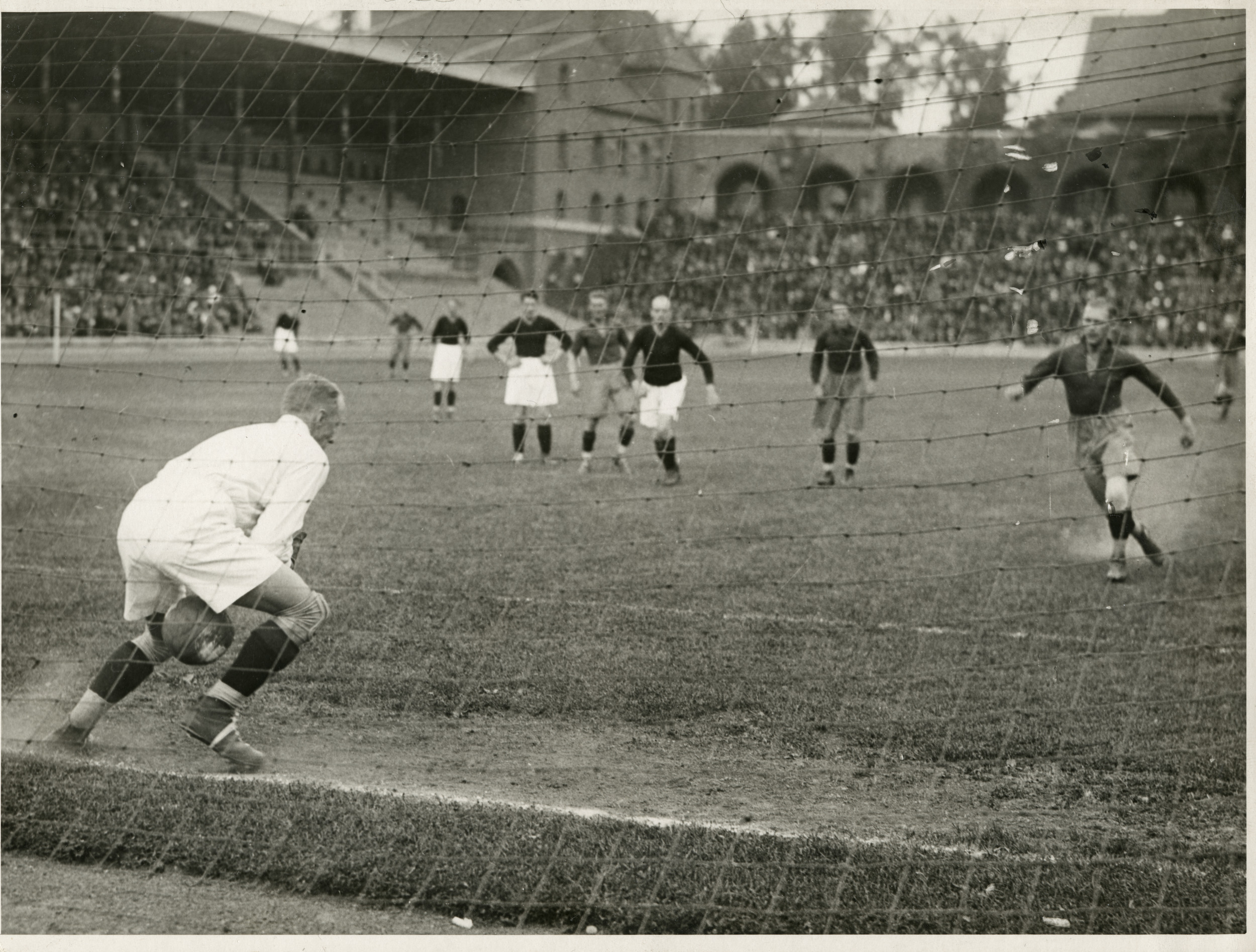 Sunday 16 August 1925, kl 13:30  AIK - Helsingborgs IF 2-5 (2-3)  Stockholms stadion, Stockholm